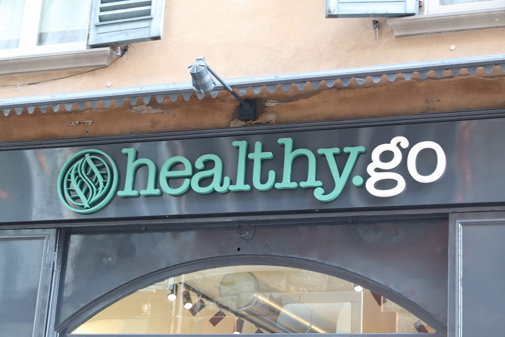 immagine logo e insegna Healthy Go